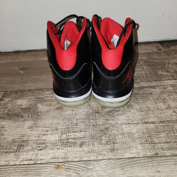 Youth Jordan Max Aura - Picture 4 of 6